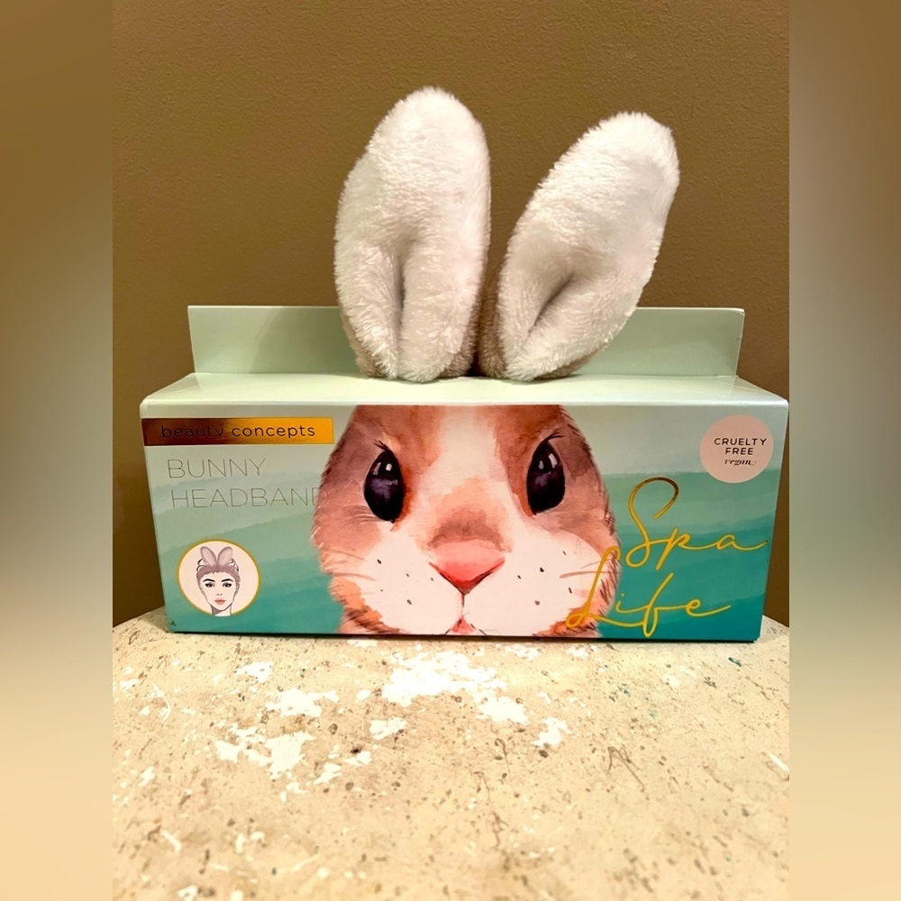 Beauty Concepts Plush Bunny Rabbit Spa Headband